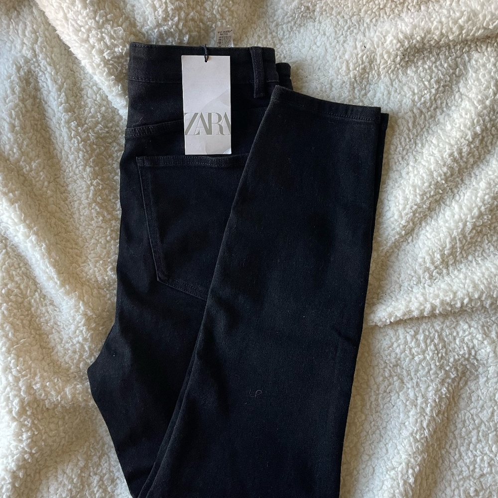 High Rise Black Skinny Jeans - Picture 2 of 3